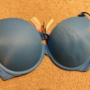 BRAND NEW💙 Victoria’s Secret Women’s Bra